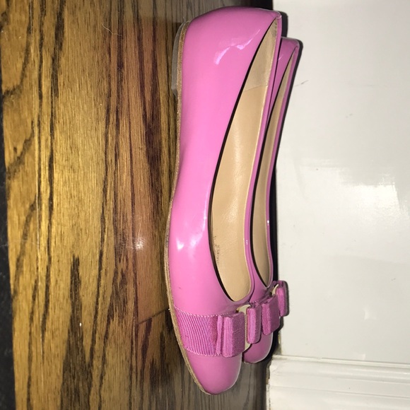 (SOLD) Ferragamo flats - Picture 3 of 6